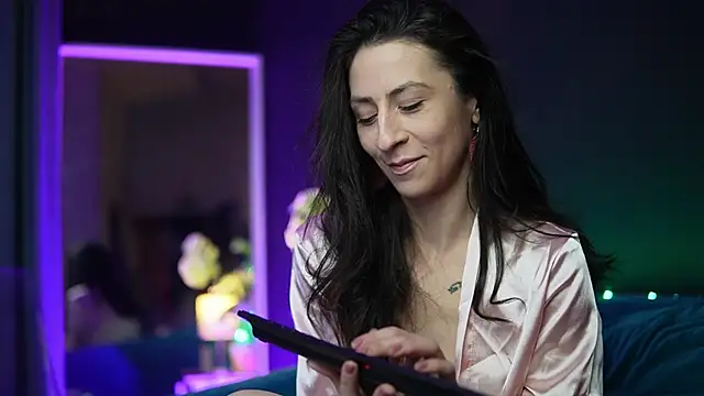 Snapshot of RubyRosa chatting on December 2025 10:48:02 PM RubyRosa online show from December 2025 10:48:02 PM