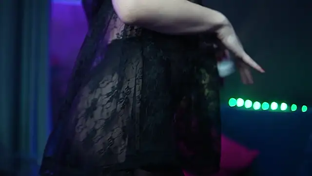 RubyRosa online show from February 2026 12:32:01 AM