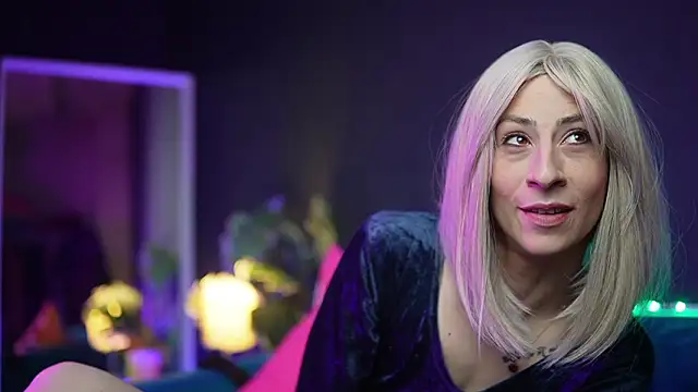 RubyRosa online show from February 2026 10:43:02 PM