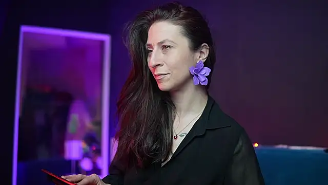 RubyRosa online show from April 2026 10:22:01 PM