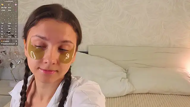 GiseleLamos online show from September 2025 03:35:02 AM