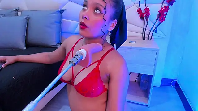 ValeriaJulio  online show from February 2026 12:11:01 AM