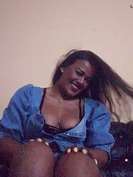 Snapshot of afroditaligh chatting on October 2025 02:39:01 PM afroditaligh online show from October 2025 02:39:01 PM