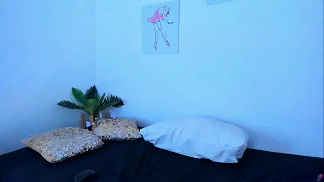 BianncaRibeiro online show from February 2026 10:01:02 PM