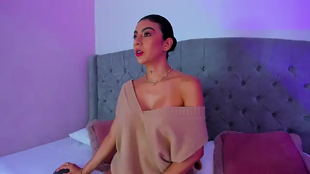 BianncaRibeiro online show from May 2026 09:12:02 PM