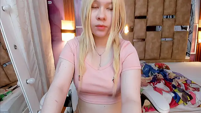 Melody Lolii online show from December 2025 08:04:02 PM