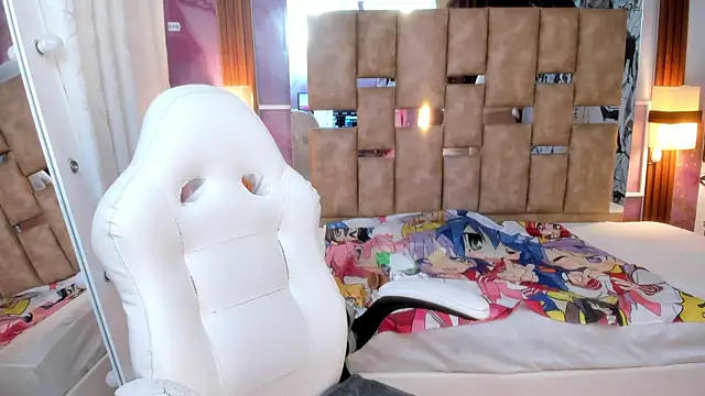 Melody Lolii online show from January 2026 06:11:01 PM