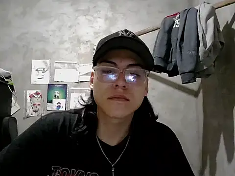 dirty model online show from April 2026 04:54:01 AM