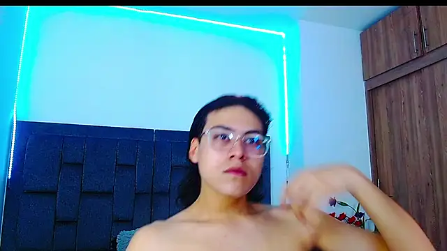 dirty model online show from September 2025 11:44:01 PM