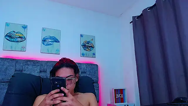 dirty model online show from October 2025 02:46:01 AM