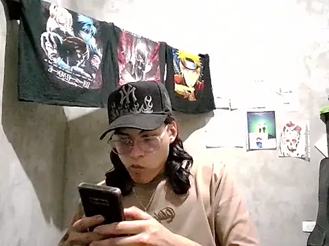 dirty model online show from May 2026 10:56:02 PM
