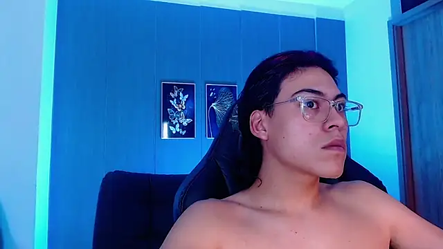 dirty model online show from September 2025 10:44:01 AM