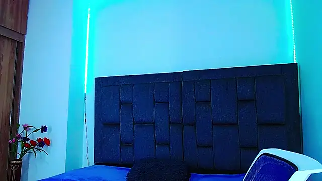 dirty model online show from October 2025 04:14:01 AM