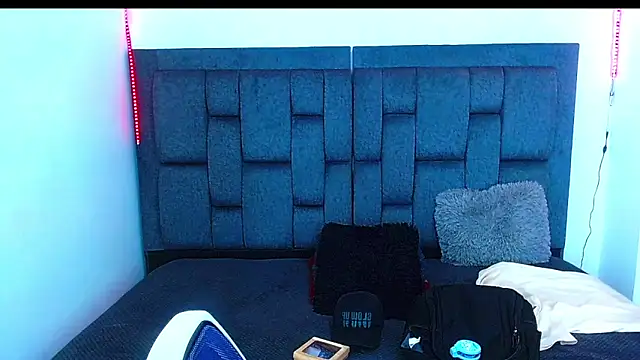 dirty model online show from September 2025 07:37:01 AM