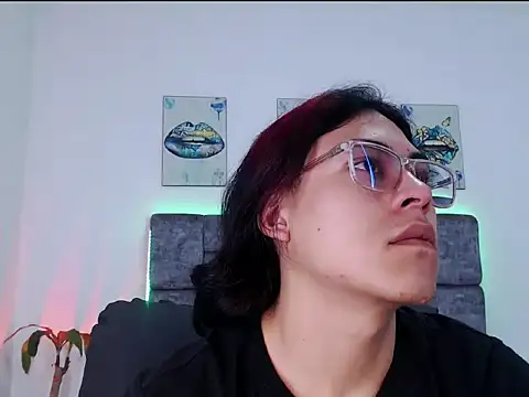 dirty model online show from January 2026 03:26:02 PM