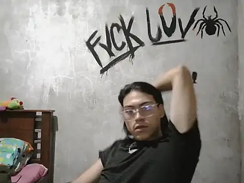 dirty model online show from April 2026 06:42:01 AM