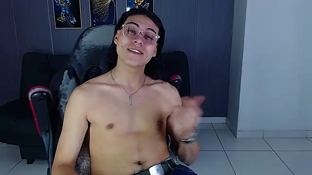 dirty model online show from February 2026 09:48:02 PM