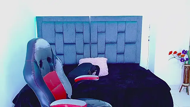 dirty model online show from October 2025 04:03:02 AM