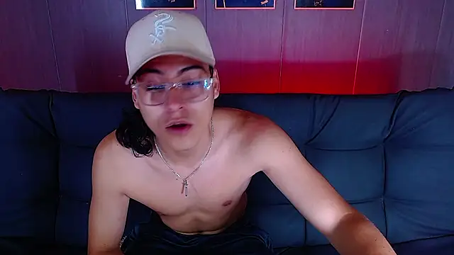 dirty model online show from February 2026 11:13:01 PM