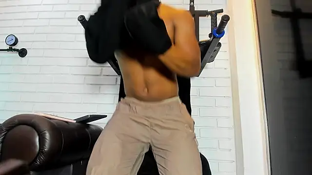 ItaloMoore online show from January 2026 11:25:01 AM