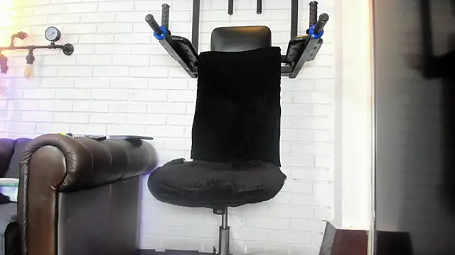 ItaloMoore online show from March 2026 11:16:01 AM