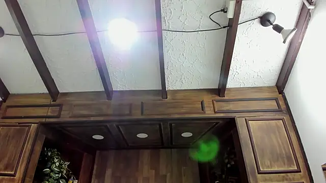 ItaloMoore online show from November 2025 12:20:01 PM