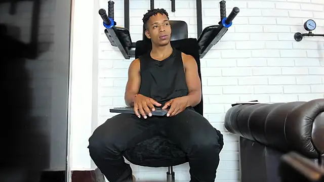 ItaloMoore online show from March 2026 01:01:01 PM