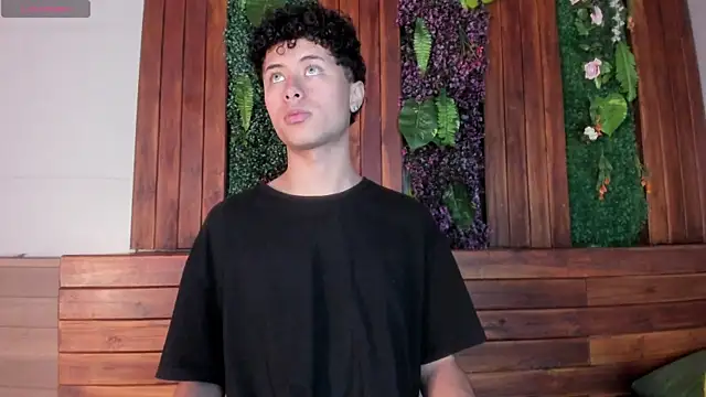 NoahDupont online show from September 2025 07:49:01 PM