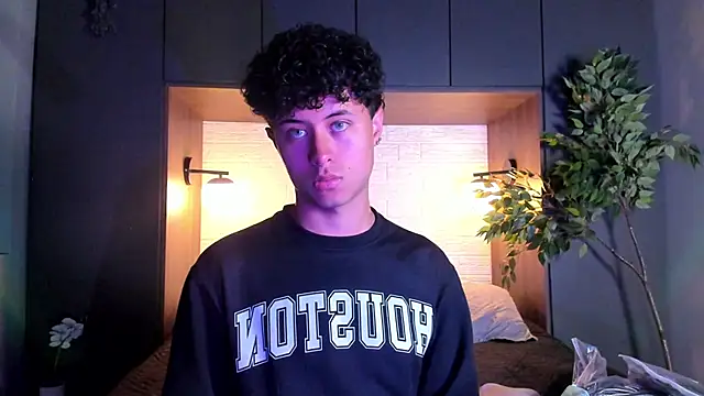 NoahDupont online show from September 2025 01:06:02 PM