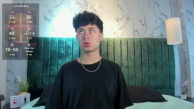 NoahDupont online show from October 2025 01:23:01 PM