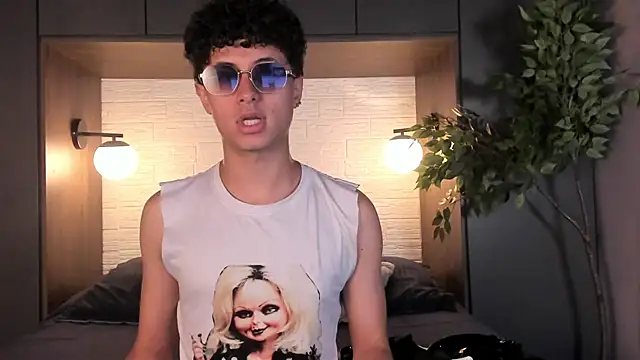 NoahDupont online show from September 2025 07:51:02 PM