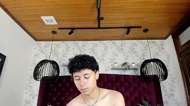 NoahDupont online show from September 2025 07:42:01 PM