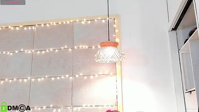 VioletHilton online show from February 2026 06:29:02 PM