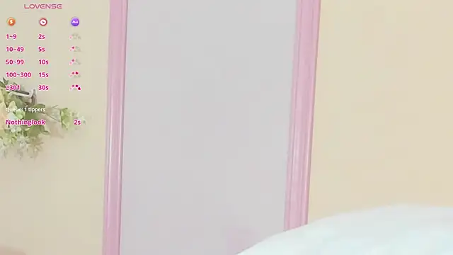 VioletHilton online show from February 2026 12:38:02 PM