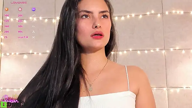 VioletHilton online show from February 2026 06:36:02 PM