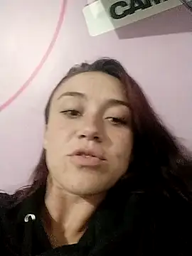 Snapshot of Amy_Kobold3 chatting on September 2025 11:32:02 PM Amy Kobold3 online show from September 2025 11:32:02 PM