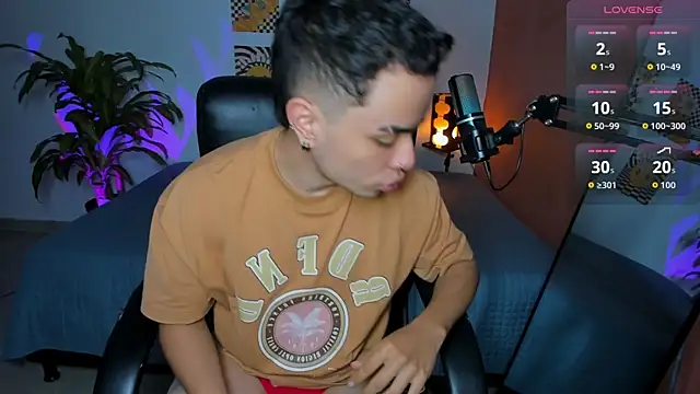 Snapshot of obzidyan chatting on November 2025 02:12:02 AM obzidyan online show from November 2025 02:12:02 AM