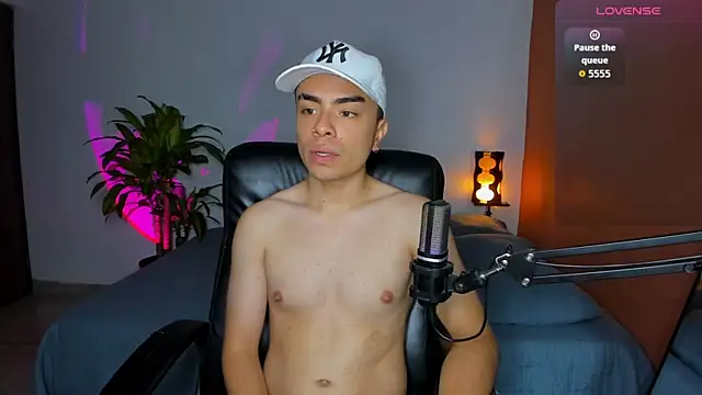 Snapshot of obzidyan chatting on September 2025 12:47:02 AM obzidyan online show from September 2025 12:47:02 AM