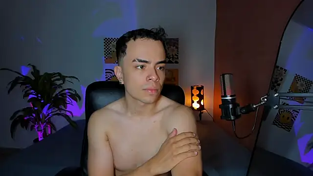 Snapshot of obzidyan chatting on November 2025 12:00:01 AM obzidyan online show from November 2025 12:00:01 AM