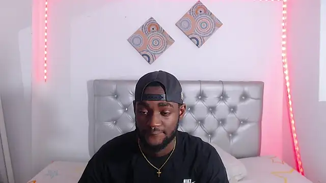 eebony stallion online show from December 2025 07:50:02 PM