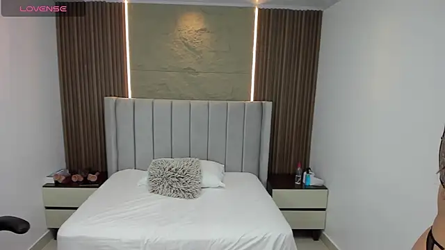 MELISSAROUGE online show from March 2026 07:41:01 PM