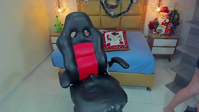 MELISSAROUGE online show from December 2025 07:36:05 PM