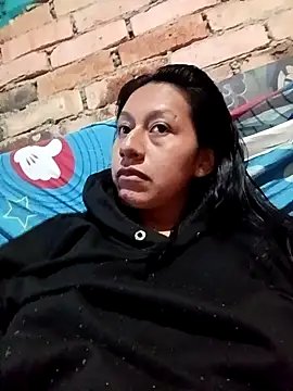 Snapshot of LUNAROSE_SEX chatting on October 2025 08:43:02 PM LUNAROSE SEX online show from October 2025 08:43:02 PM