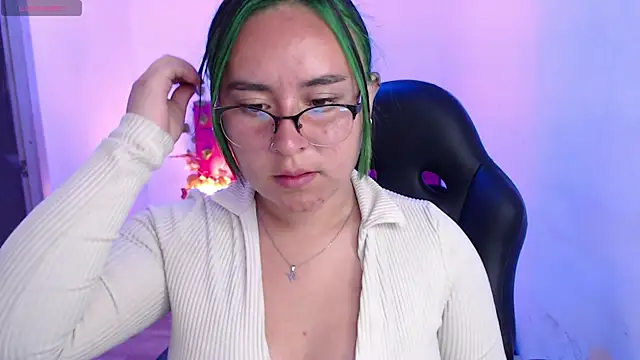SashaGrey   online show from October 2025 05:03:01 PM