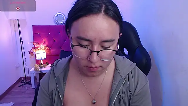 SashaGrey   online show from September 2025 01:02:01 PM