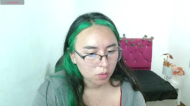 SashaGrey   online show from October 2025 03:35:01 PM