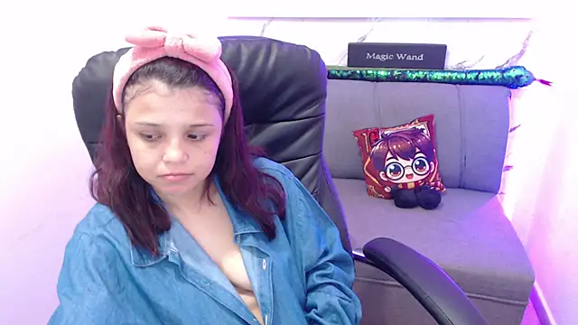 minnie cake online show from October 2025 10:32:01 PM