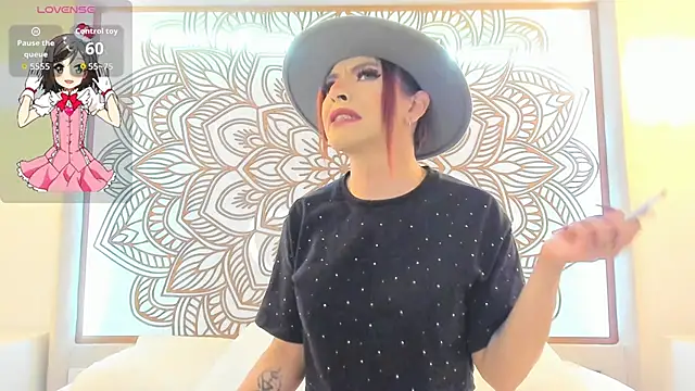 Snapshot of Lilith_Zamara chatting on December 2025 01:35:01 PM Lilith Zamara online show from December 2025 01:35:01 PM