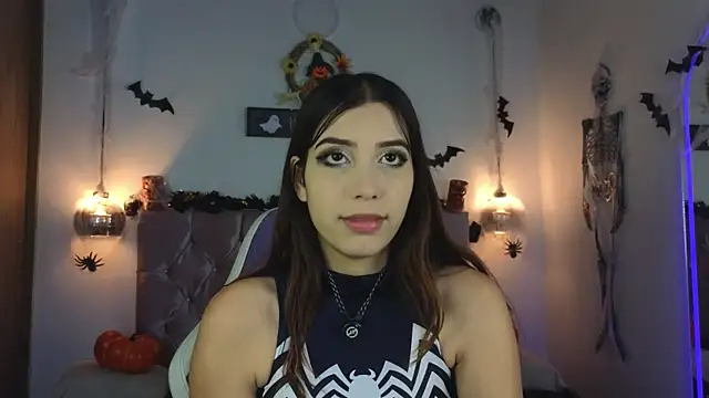lila min online show from October 2025 01:56:02 PM