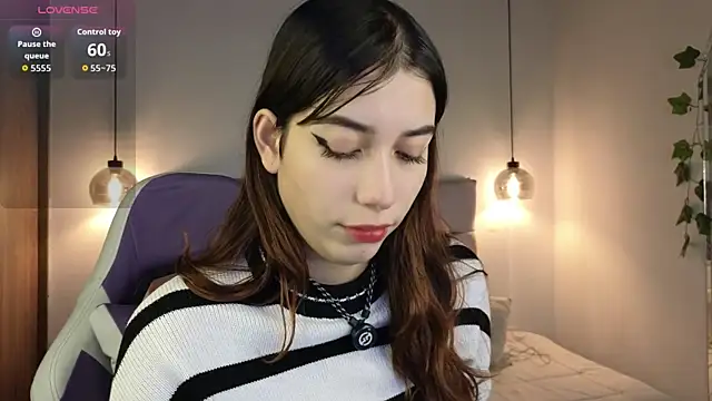 lila min online show from September 2025 02:12:01 PM